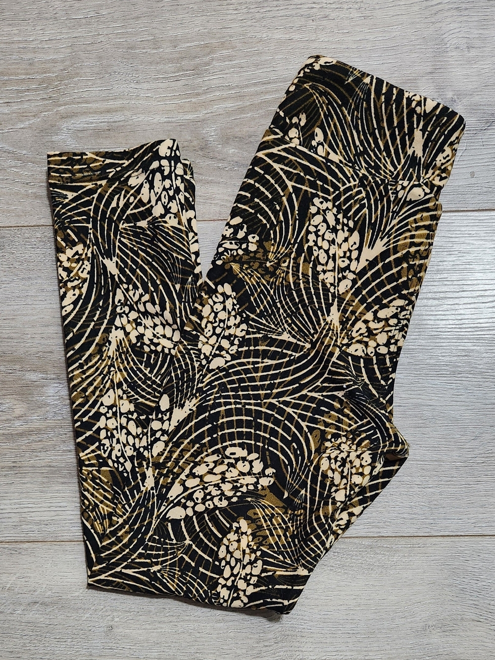 LuLaRoe Kids Black & Cream Patterned Leggings